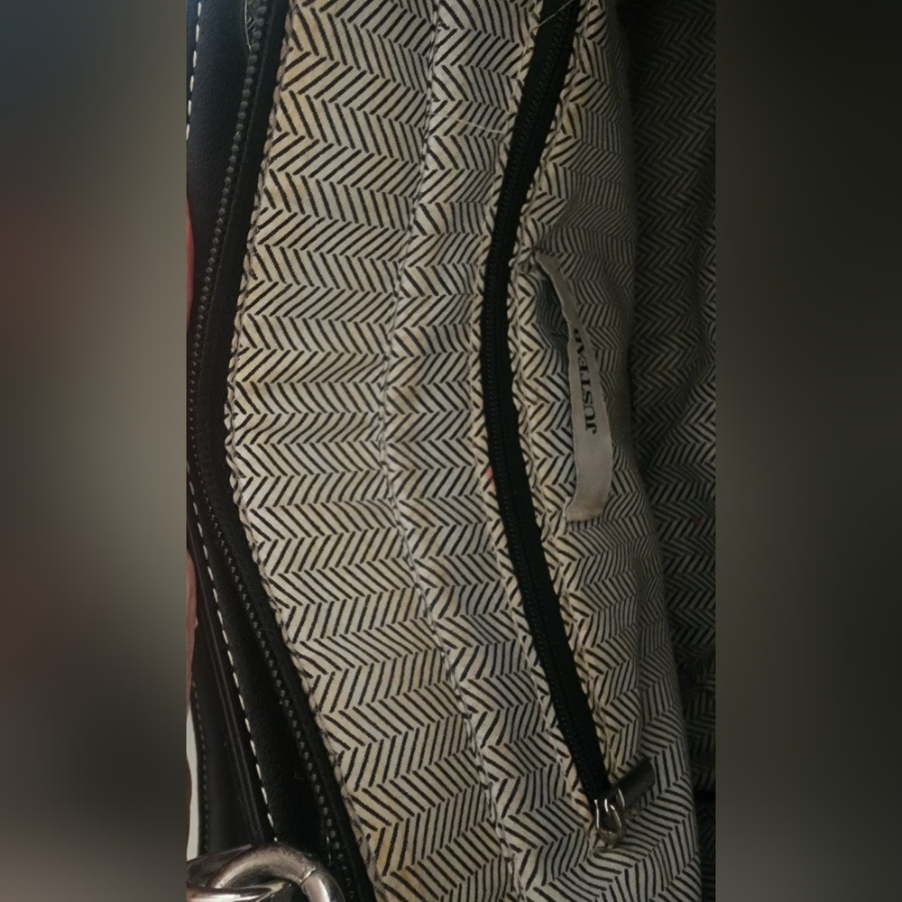 JustFab Black Purse With Silver Hardware With Shoulder Strap - Picture 5 of 8